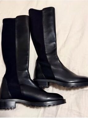 Stuart Weitzman 5050 Knee-High Lug Boots - Black Leather - Size 6 - NEW